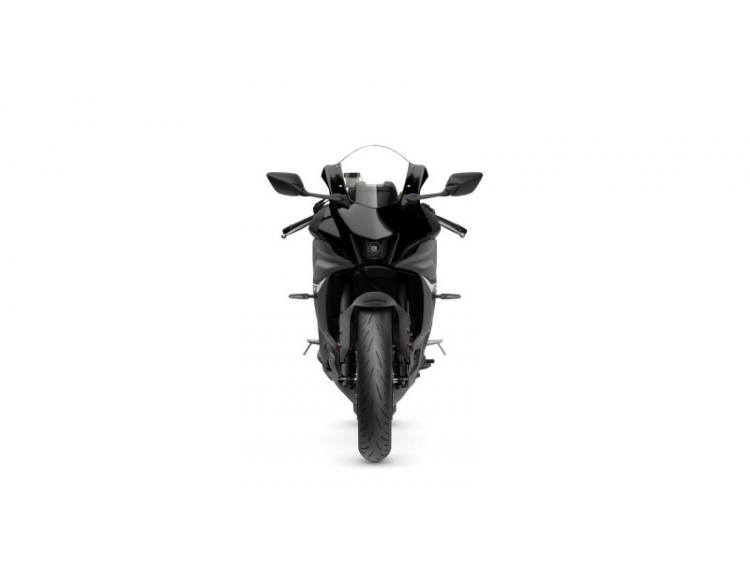 YAMAHA R7