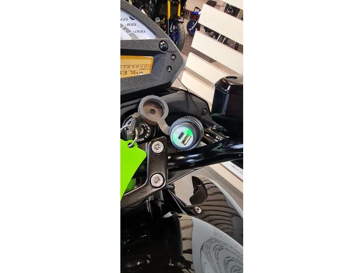 KAWASAKI ER-6 ABS  A2 