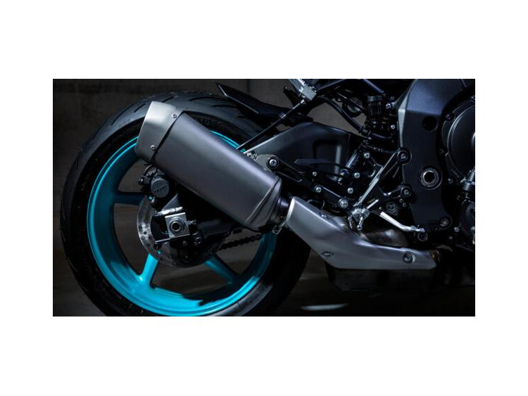 YAMAHA MT-10