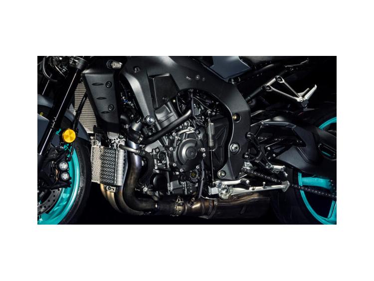 YAMAHA MT-10