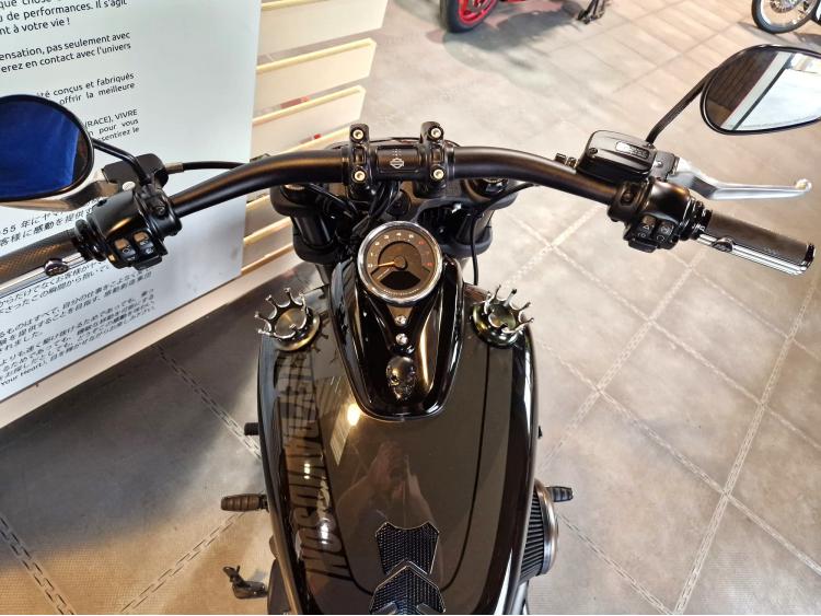 HARLEY-DAVIDSON SOFTAIL FAT BOB 1800