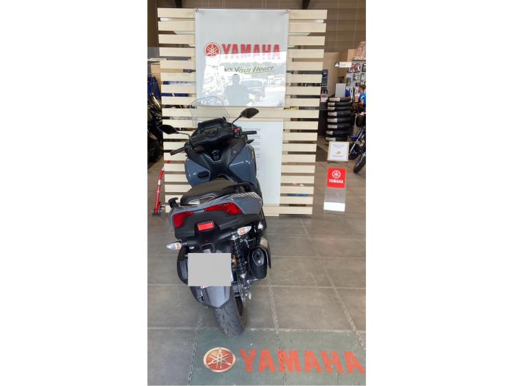 YAMAHA TRICITY 300
