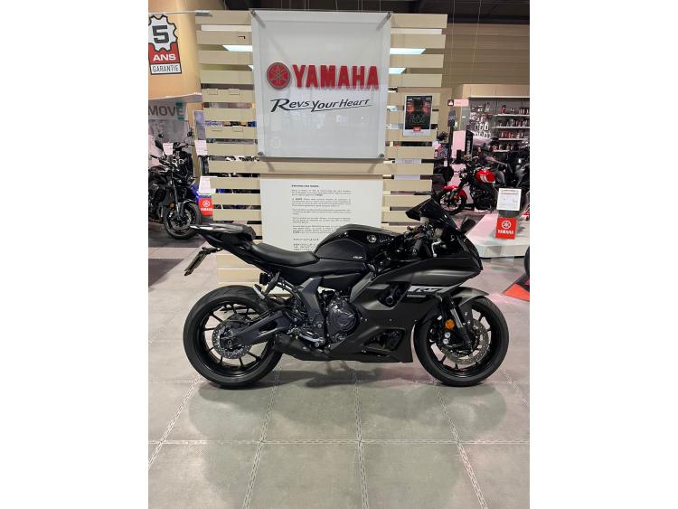YAMAHA YZF-R7