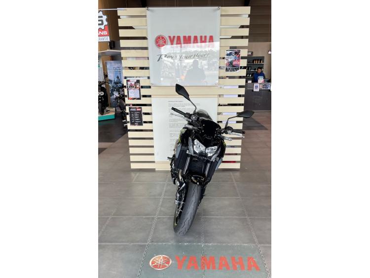 KAWASAKI Z900