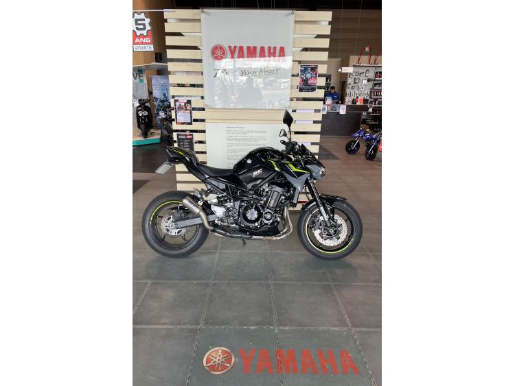 KAWASAKI Z900