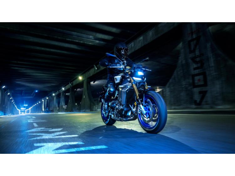 YAMAHA MT-09 SP