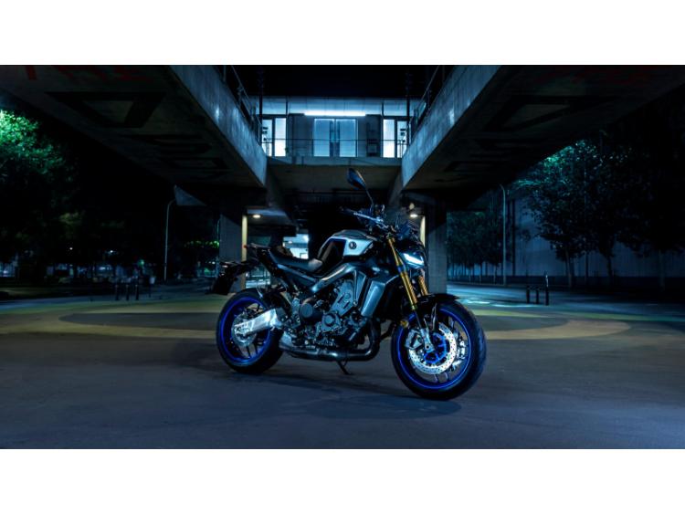 YAMAHA MT-09 SP