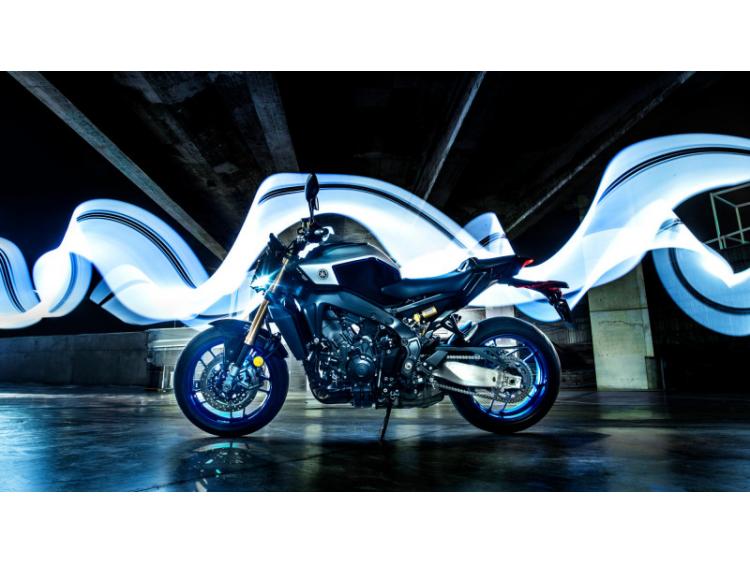 YAMAHA MT-09 SP