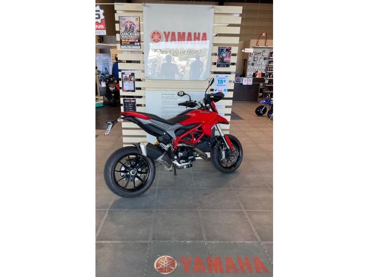 DUCATI HYPERMOTARD 821