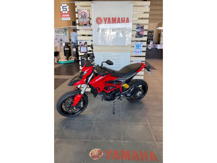 DUCATI HYPERMOTARD 821