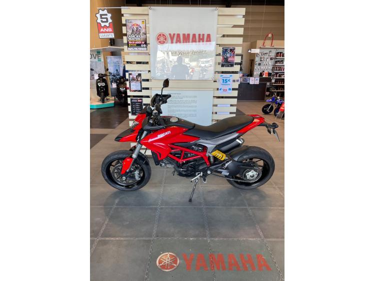 DUCATI HYPERMOTARD 821
