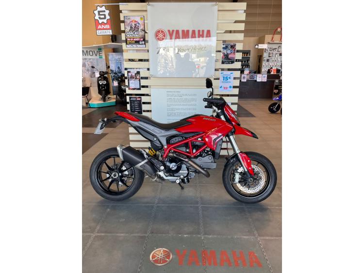 DUCATI HYPERMOTARD 821