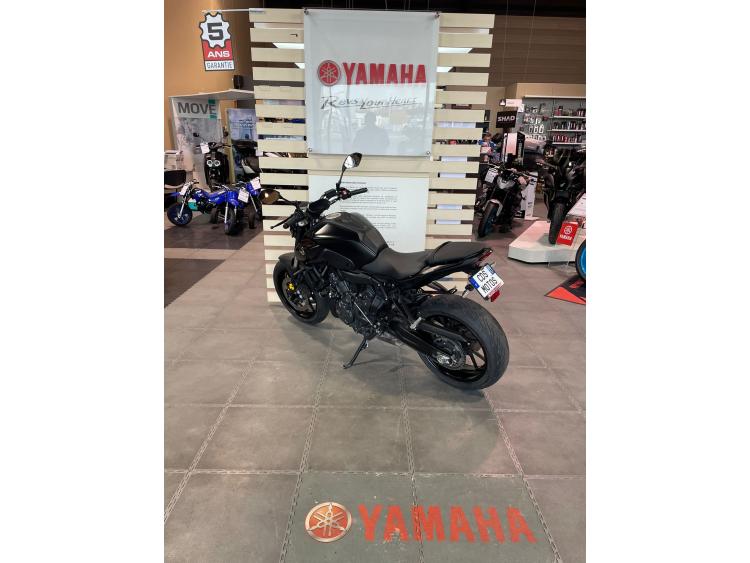 YAMAHA MT-07 (47.5CV)
