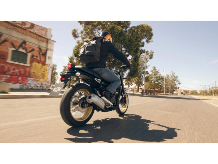 YAMAHA XSR 125 Legacy
