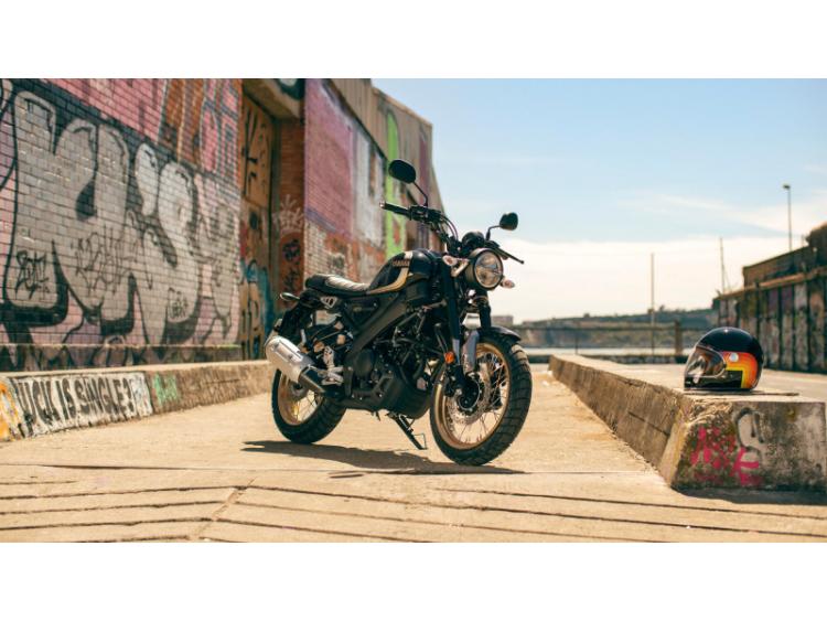 YAMAHA XSR 125 Legacy
