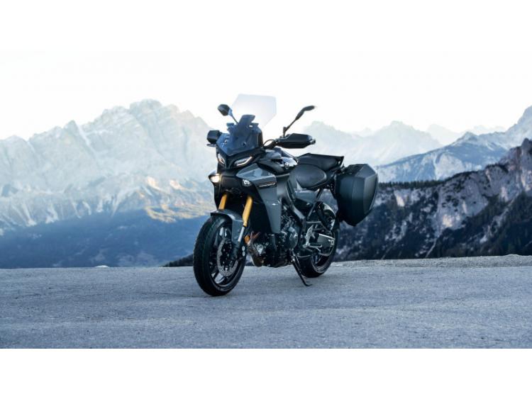 YAMAHA TRACER 9 GT 2025