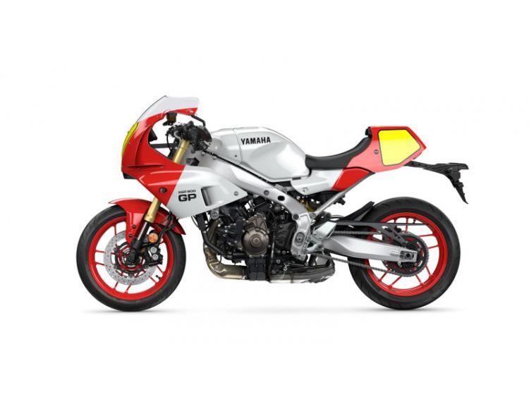 YAMAHA XSR900 GP