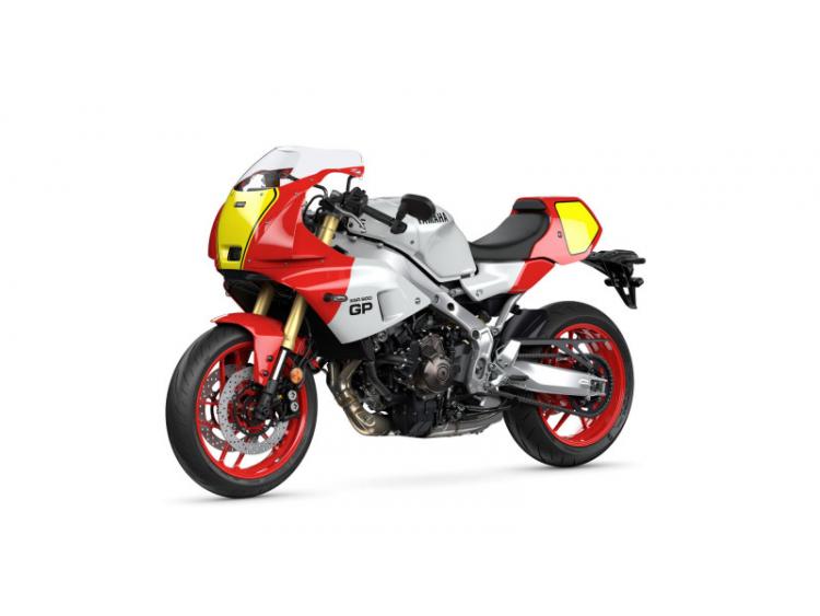 YAMAHA XSR900 GP