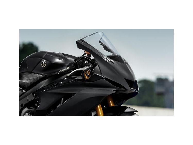 YAMAHA R6 RACE