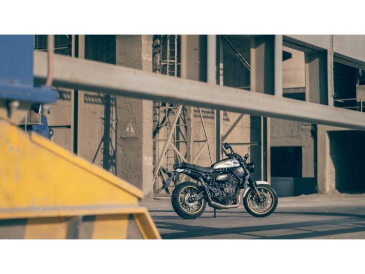YAMAHA XSR 700 LEGACY