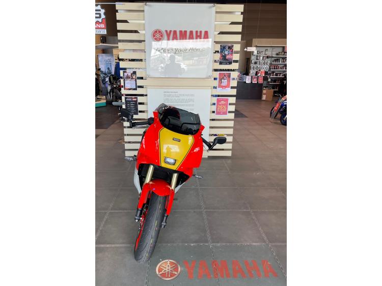 YAMAHA XSR 900 GP